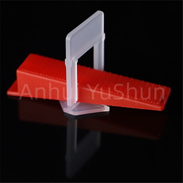 Materiali arancio neri di livellamento degli strumenti pp di colore del pavimento della parete del sistema degli accessori 2mm delle mattonelle per la posizione delle mattonelle