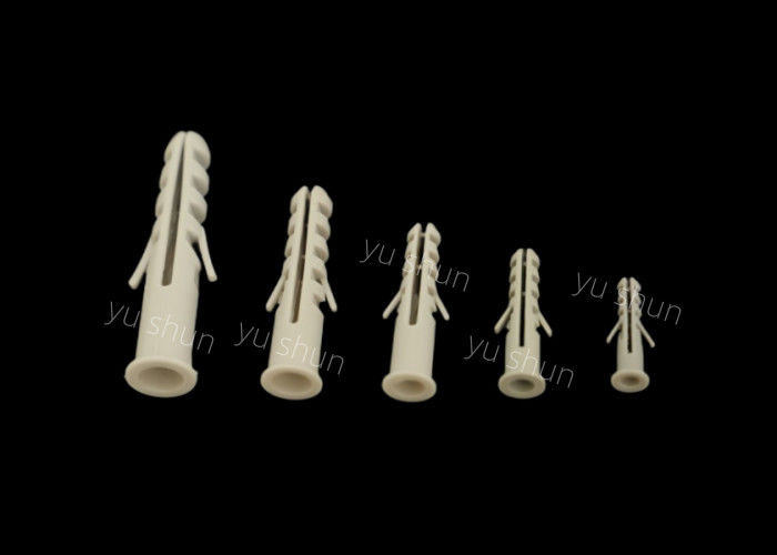 La plastica espande i chiodi con uso della vite di Grey Color Plastic Wall Plug della luce S6 della vite 6mm per la parete