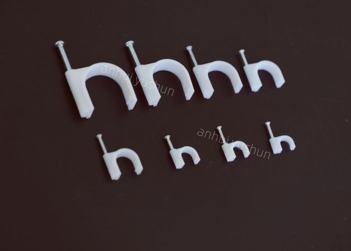 Clips di cavi in plastica per la gestione dei cavi interni / esterni
