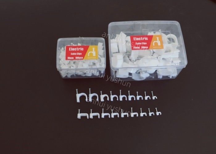 Clips per cavi in plastica facili da installare per usi interni/esterni con caratteristiche e vantaggi