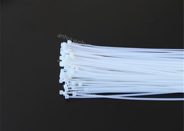 Legami di plastica per cavi in nylon auto-bloccanti sicuri e riutilizzabili per il fasciamento senza cuciture