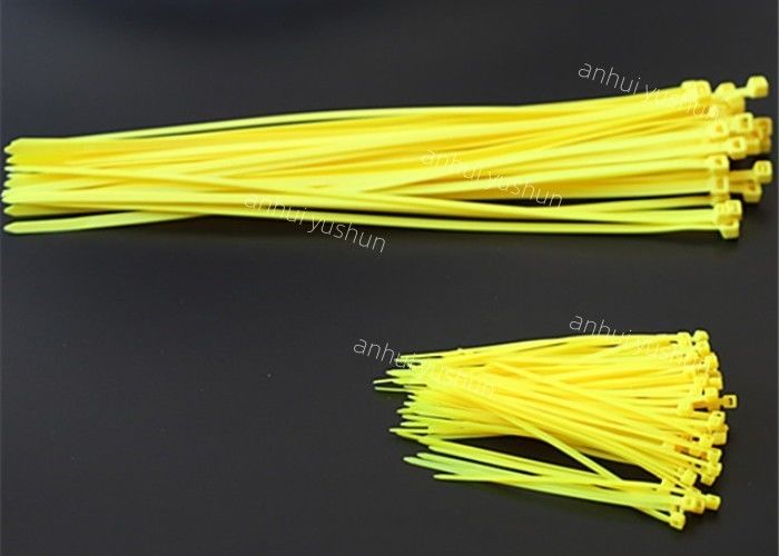 Auto dell'OEM che chiude colore a chiave di plastica resistente dei legami 300mm dello zip multi