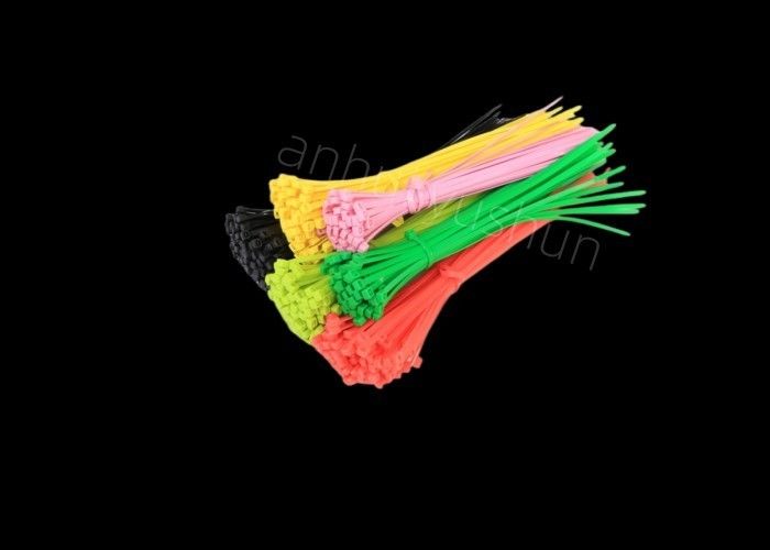 Alta resistenza di plastica di nylon legato a cavo Temperatura da -40°C a 85°C Resistenza alla trazione 18lbs